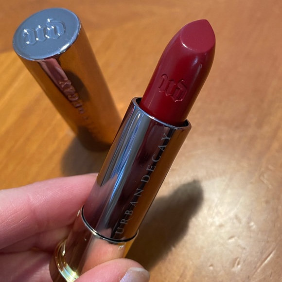 Urban Decay Vice Lipstick Love Drunk 💋 - Picture 3 of 14